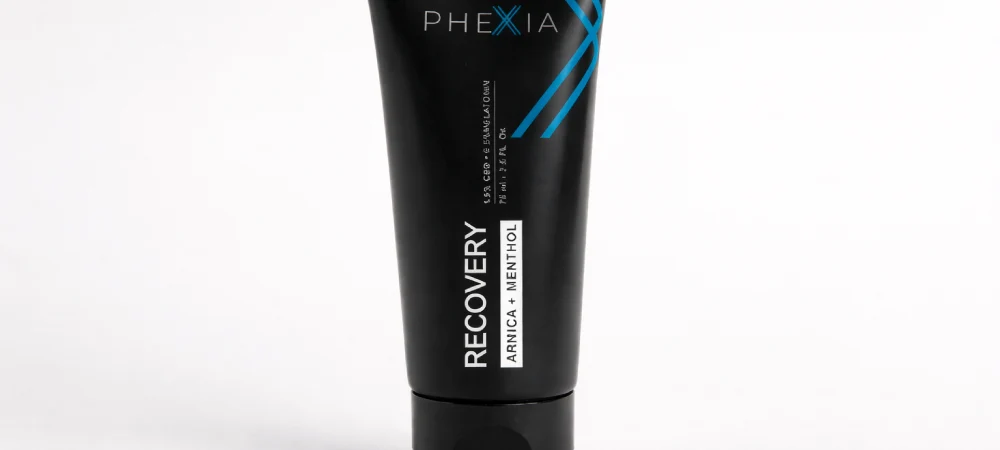 Phexia Recovery crema CBD antiinflamatoria con árnica y mentol para recuperación muscular